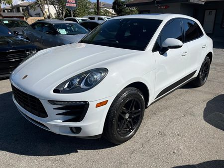 2018 Porsche Macan Sport Edition