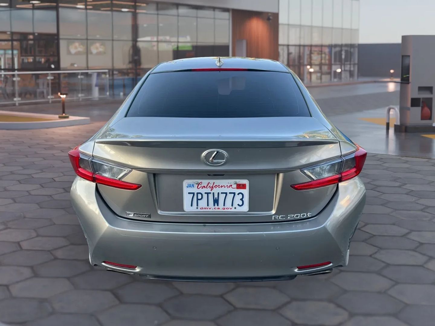 Photo 4 of this Lexus RC 200t