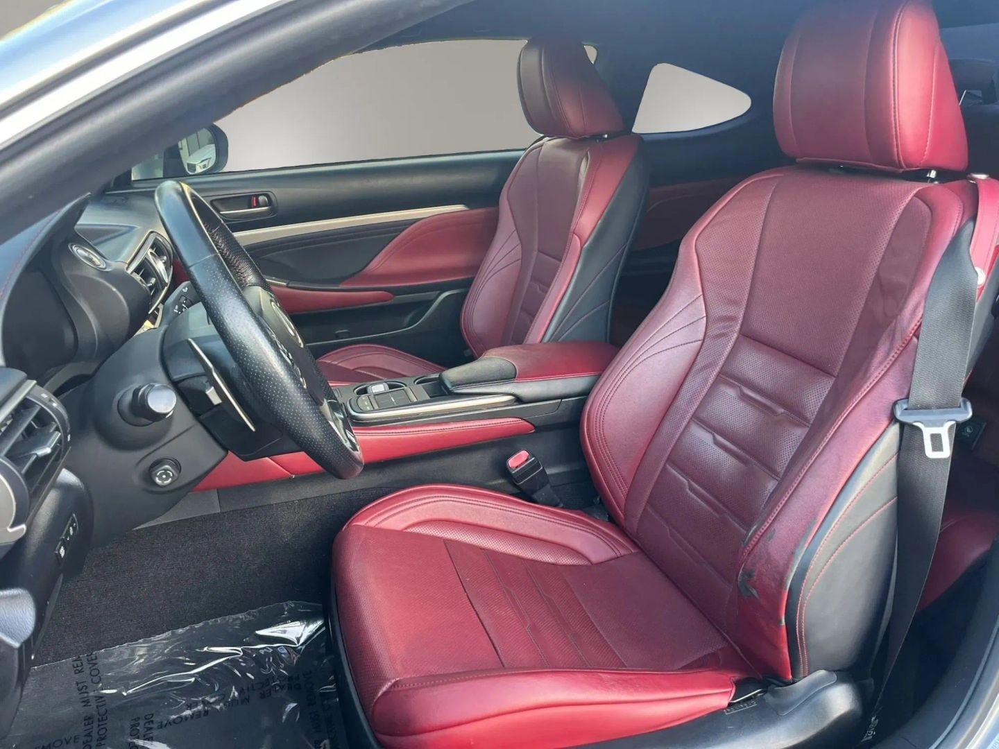 Photo 7 of this Lexus RC 200t