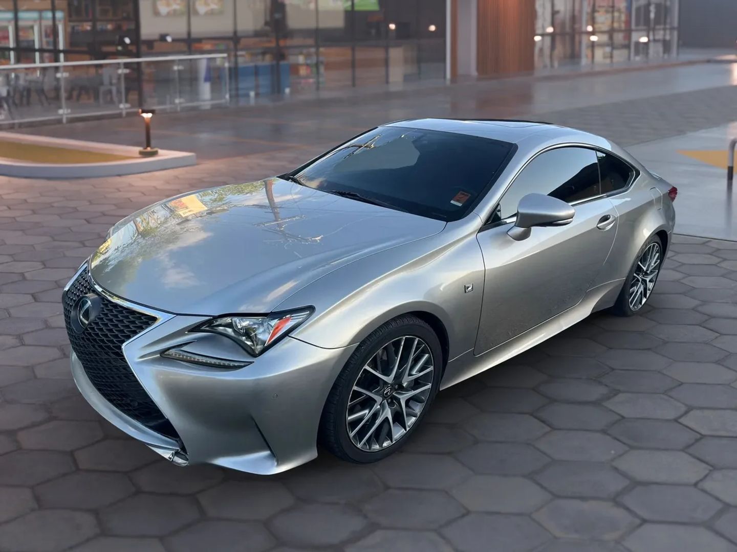 2016 Lexus RC 200t
