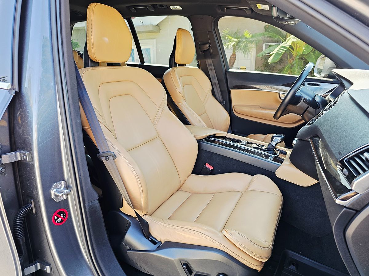 2017 Volvo XC90 Momentum - Photo 13