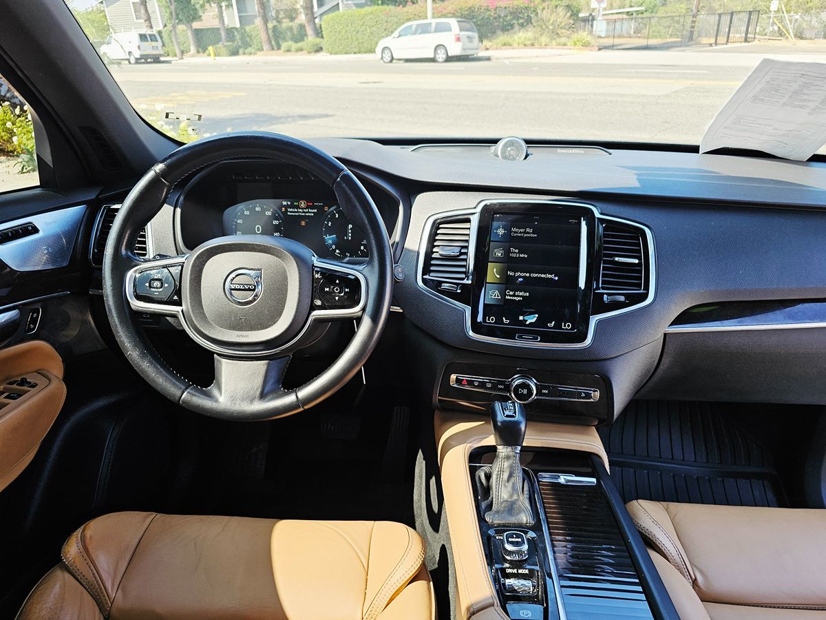 2017 Volvo XC90 Momentum - Photo 16