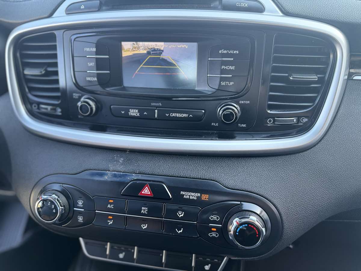 2016 Kia Sorento LX - Photo 13