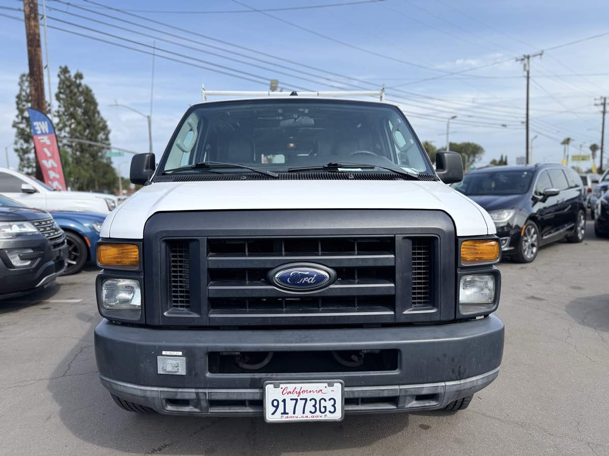 2010 Ford E-Series Econoline Van Commercial - Photo 6