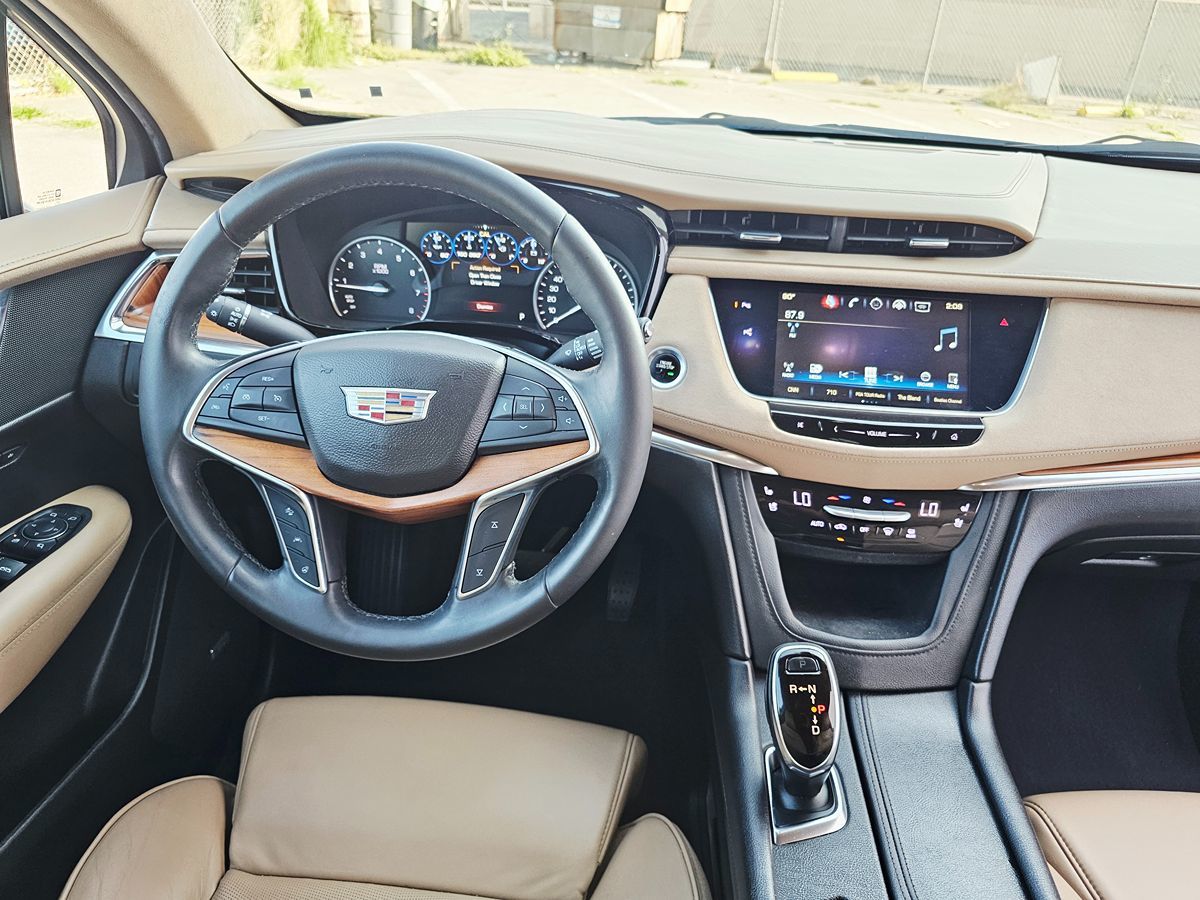 2017 Cadillac XT5 Platinum - Photo 14