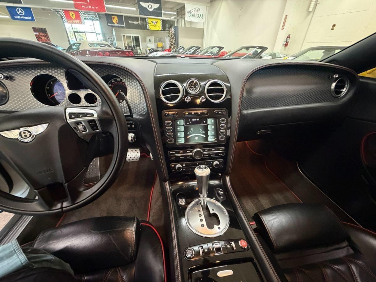 2011 Bentley Continental GTC Speed - Photo 17