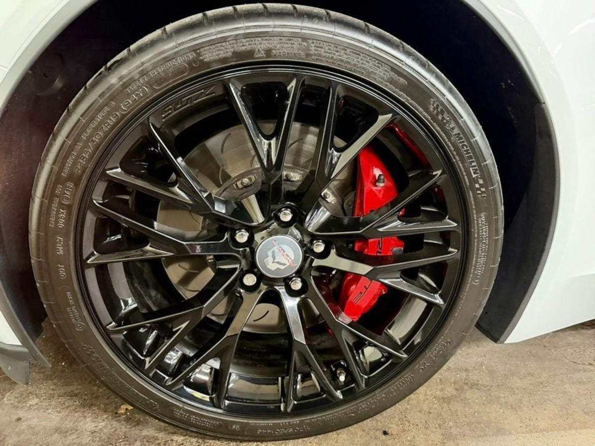 2016 Chevrolet Corvette 2LZ - Photo 22