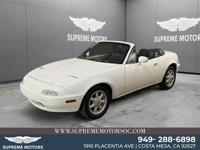 White 1992 Mazda MX-5 Miata Convertible Rear-Wheel Drive Manual