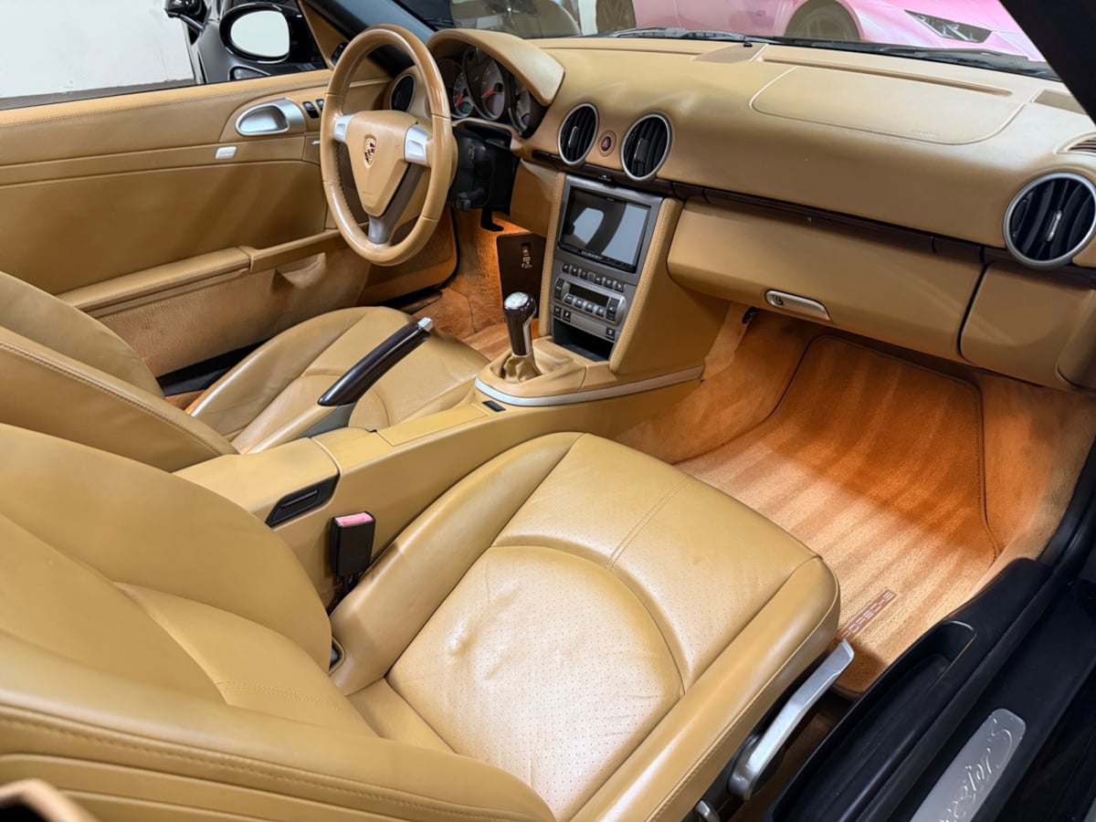Porsche Boxster photo 15