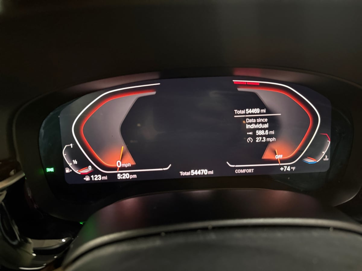 BMW 5 Series photo 14