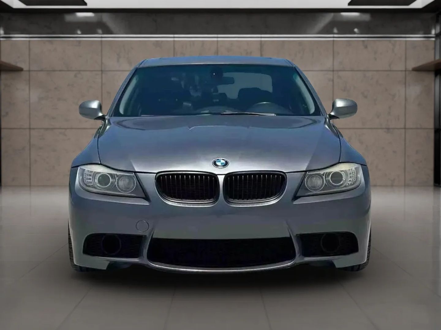 2011 BMW 3 Series 335i - Photo 2