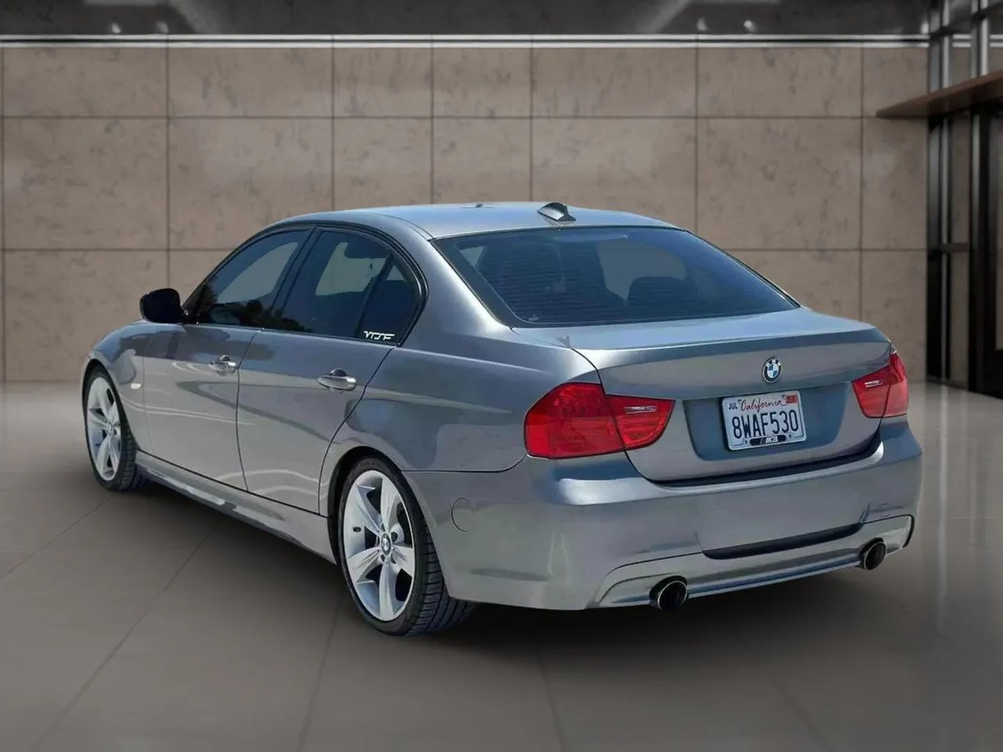 2011 BMW 3 Series 335i - Photo 4