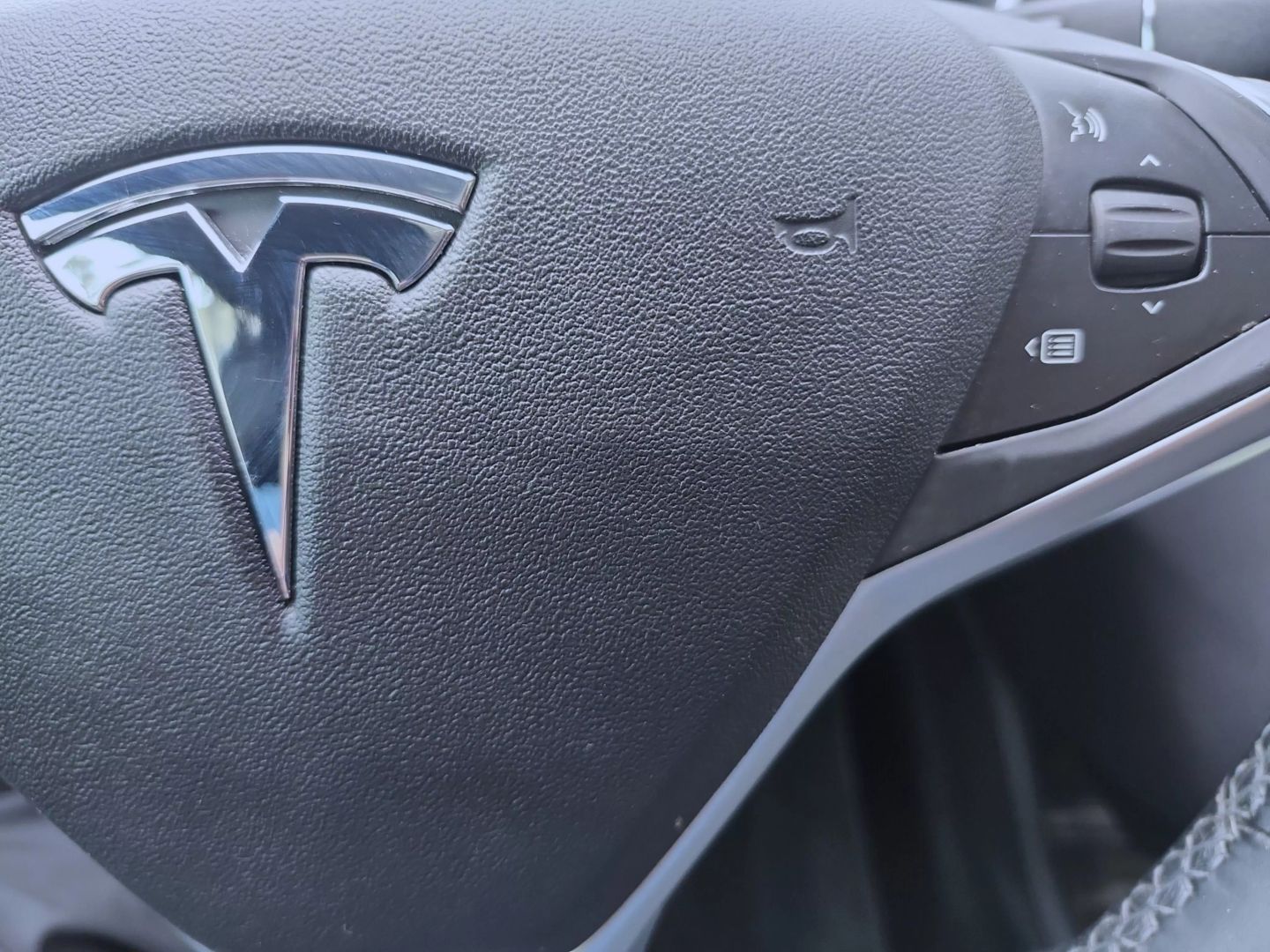2014 Tesla Model S S - Photo 23
