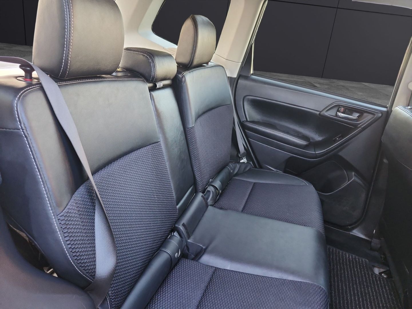 2018 Subaru Forester XT Premium - Photo 16