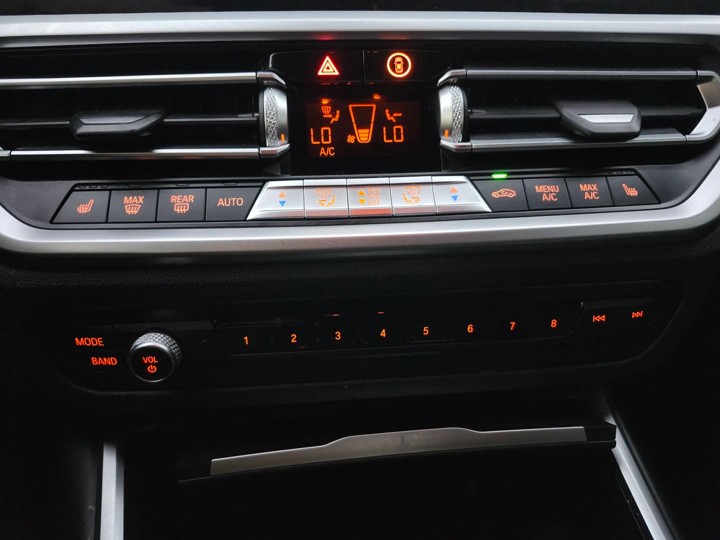 2021 BMW 3 Series 330i - Photo 18