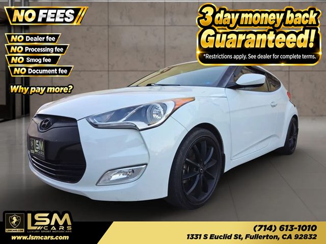 Century White 2013 Hyundai Veloster Coupe Front-Wheel Drive Manual