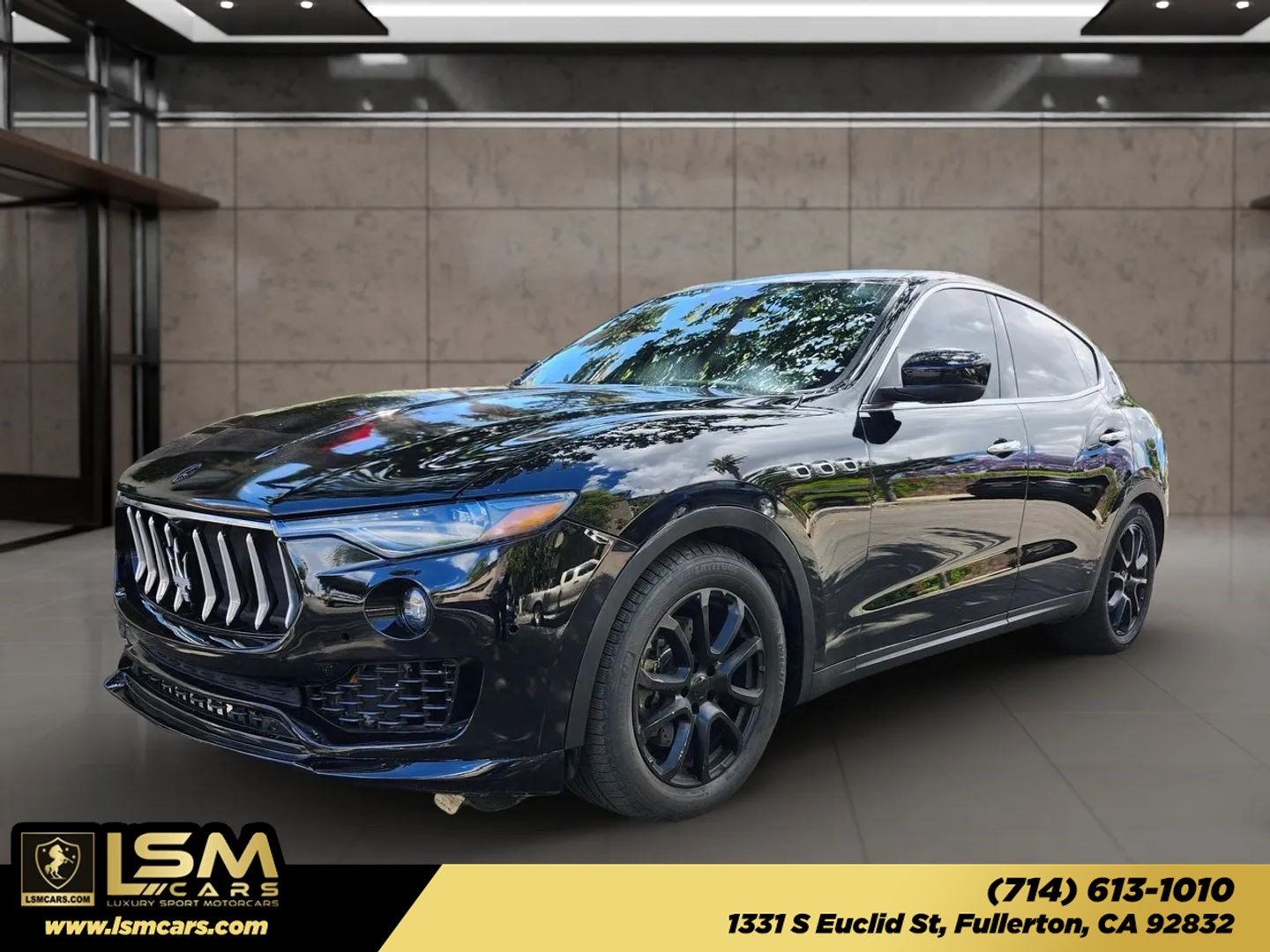 2017 Maserati Levante Levante's photo
