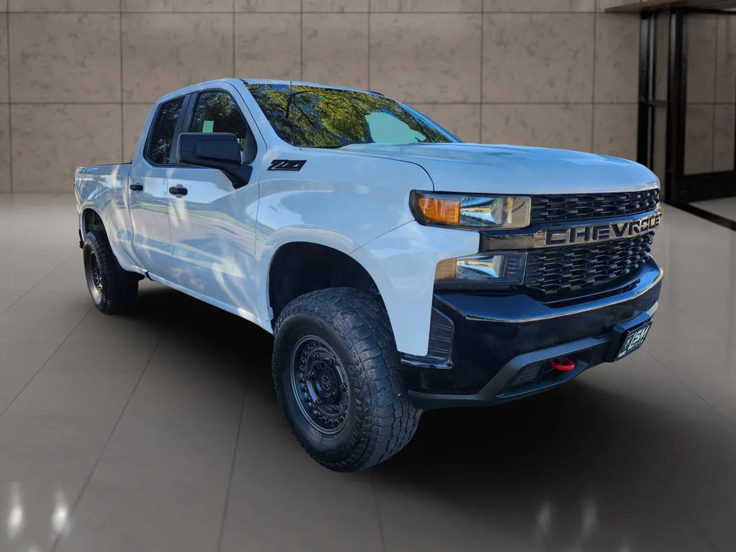Photo 3 of this Chevrolet Silverado 1500