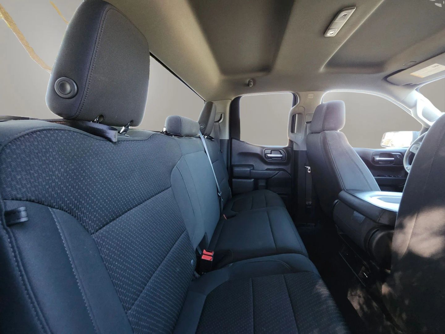 Photo 17 of this Chevrolet Silverado 1500