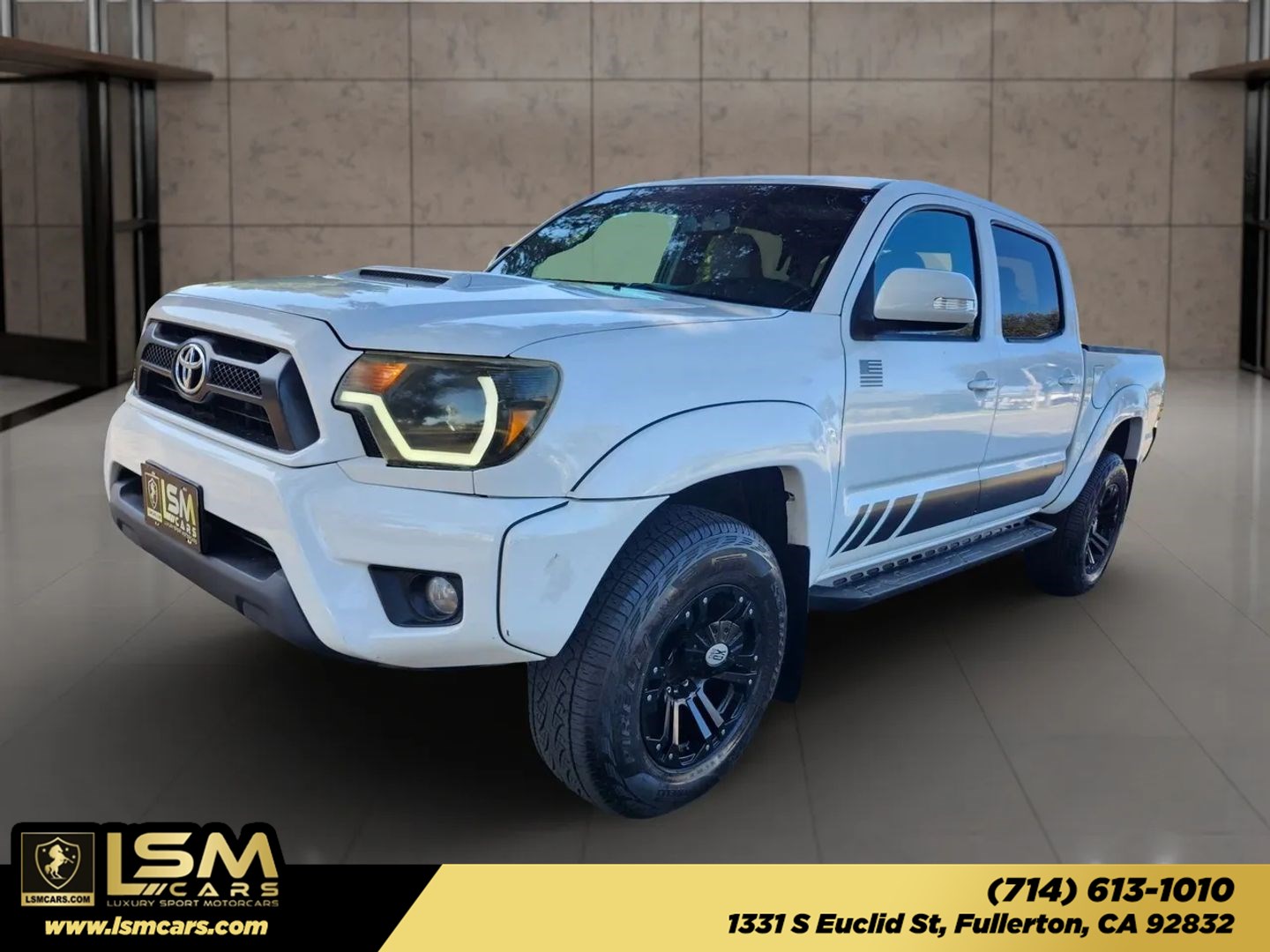 Super White 2012 Toyota Tacoma Pickup Truck 4X2 Automatic