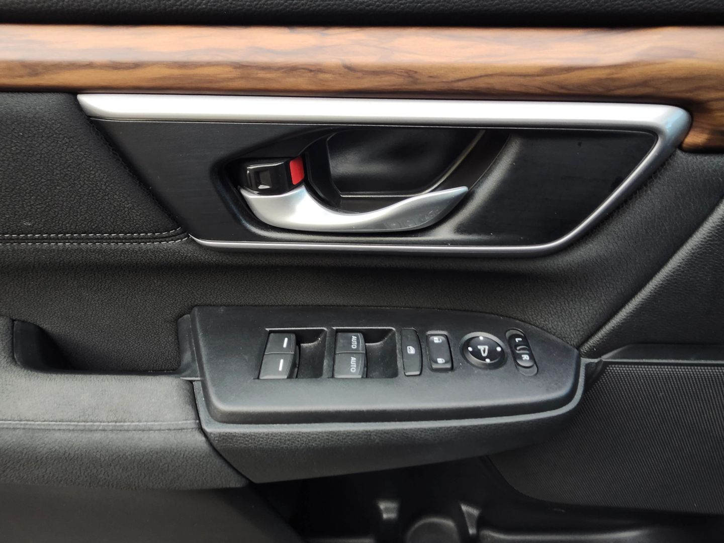 Honda CR-V photo 15