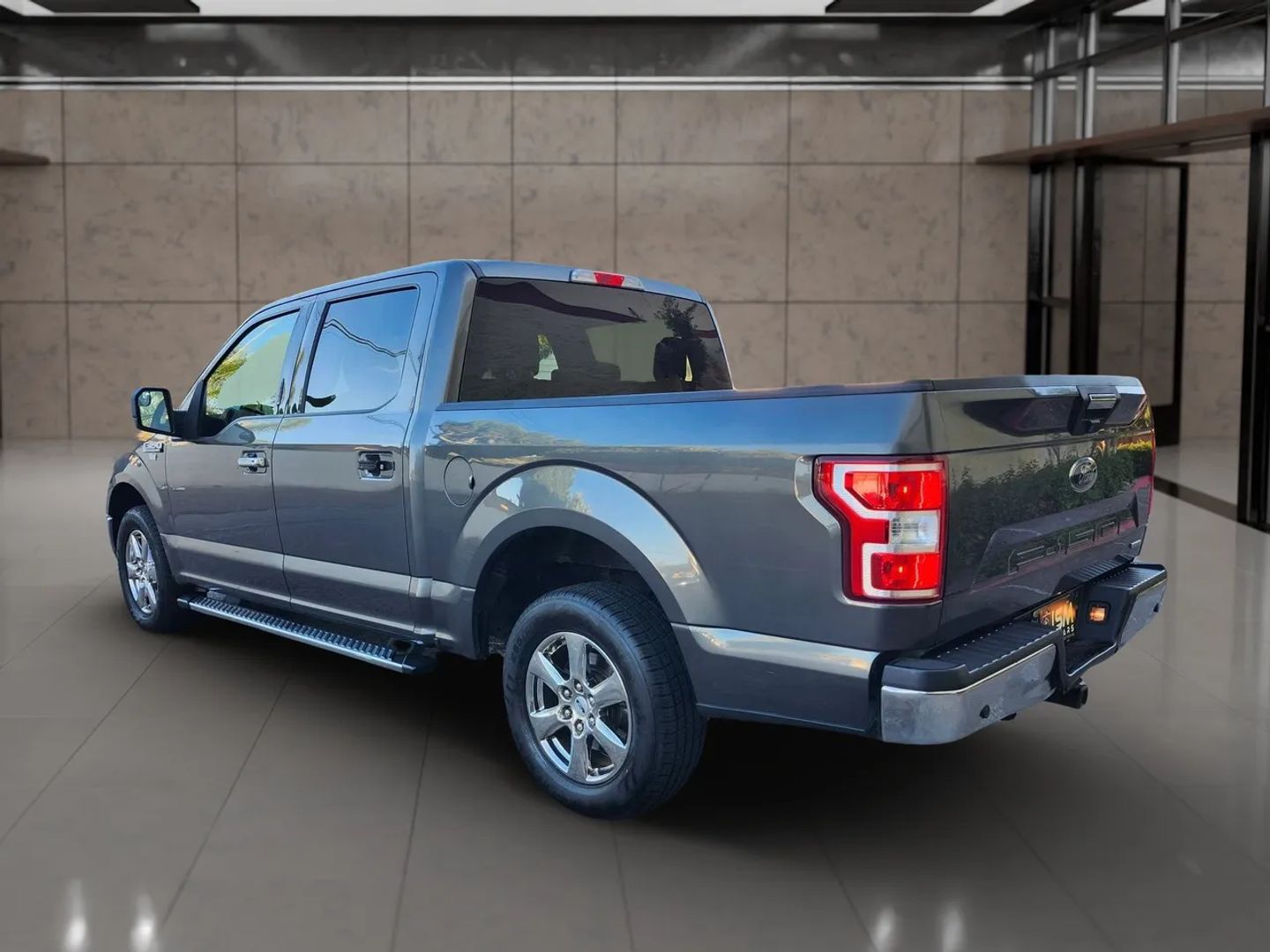 Ford F-150 photo 4