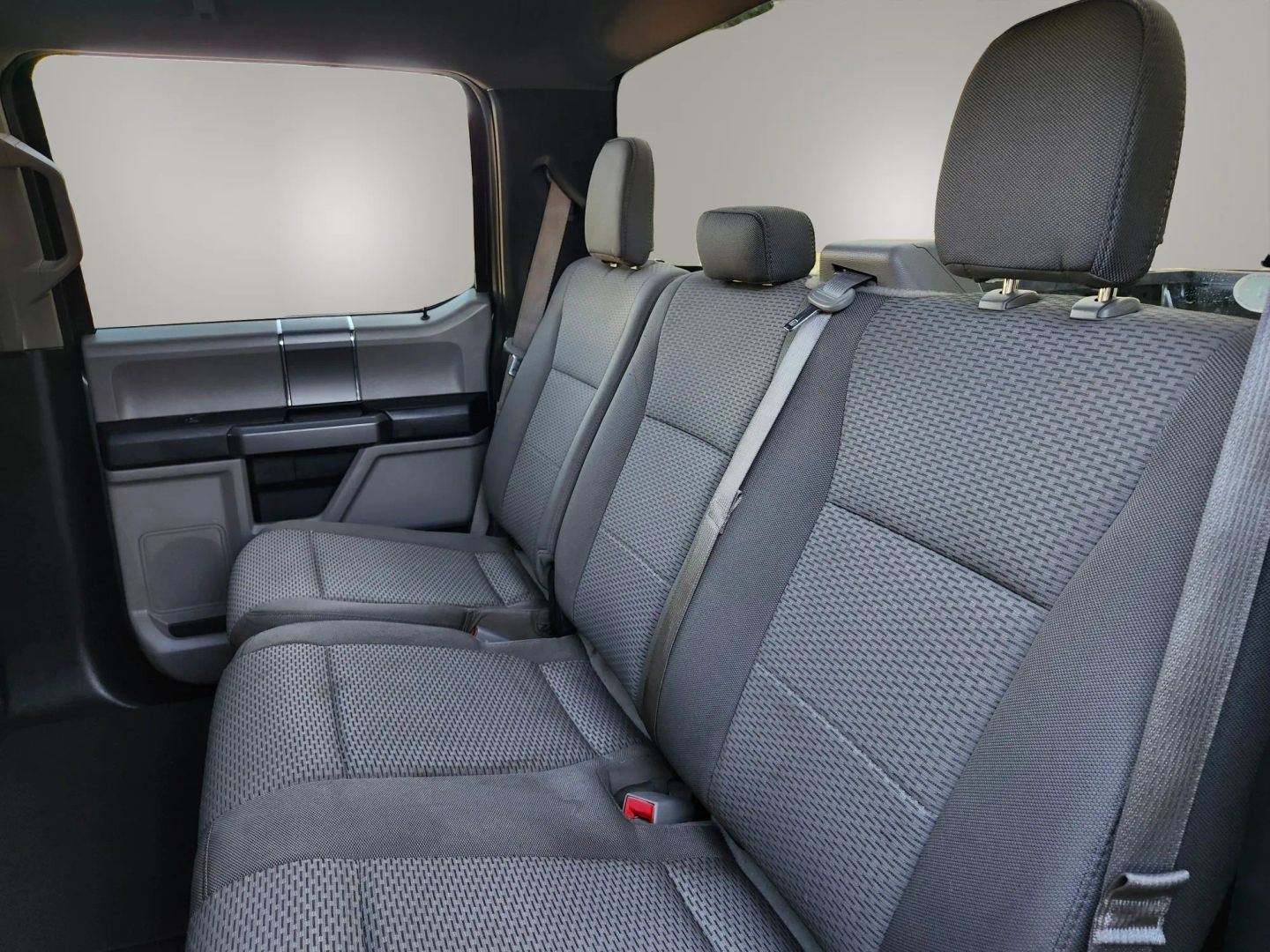 Ford F-150 photo 10