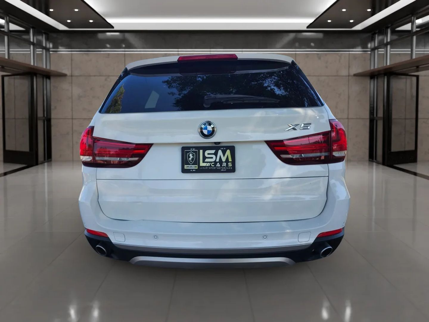 BMW X5 photo 8