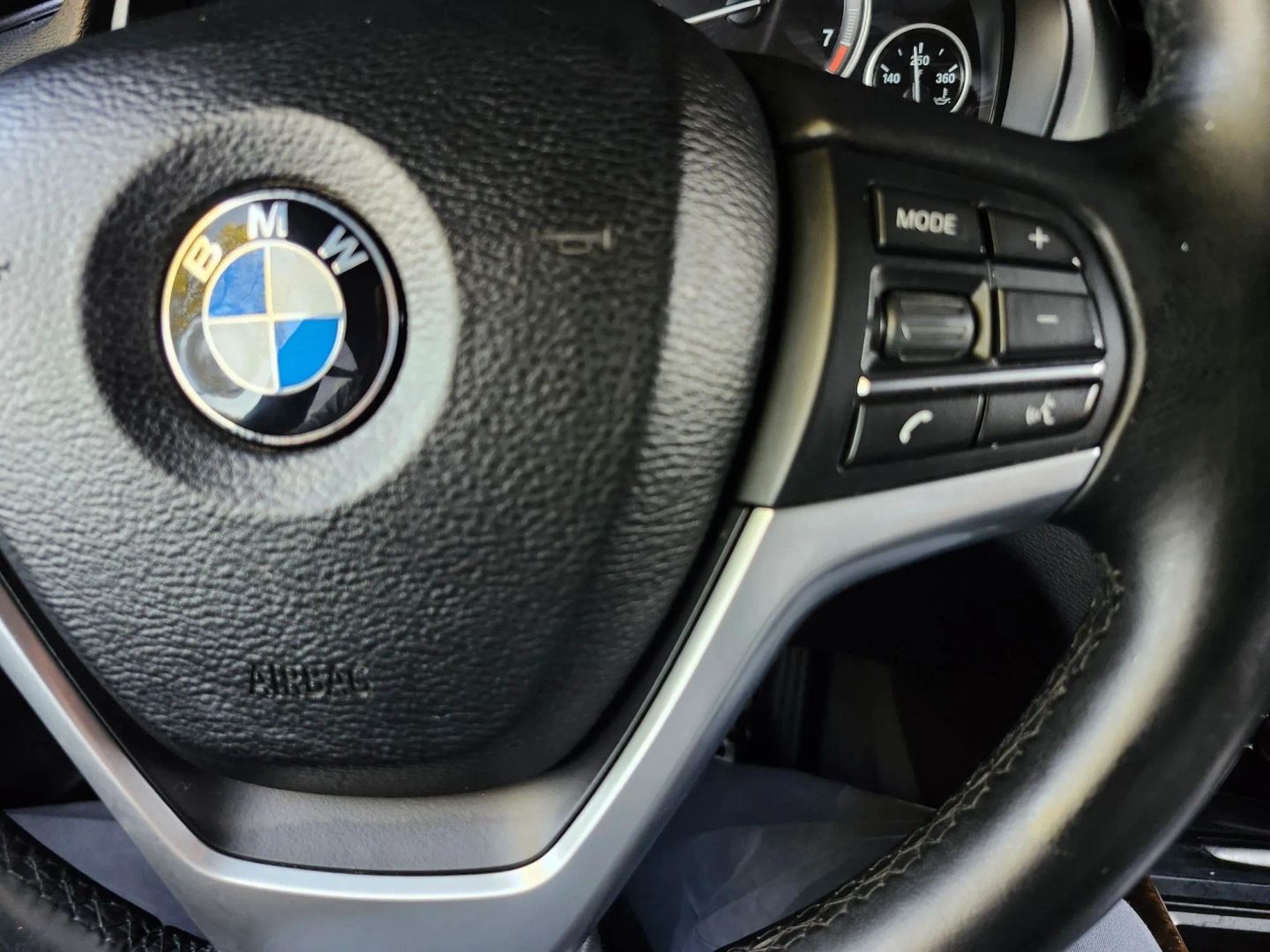 BMW X5 photo 23