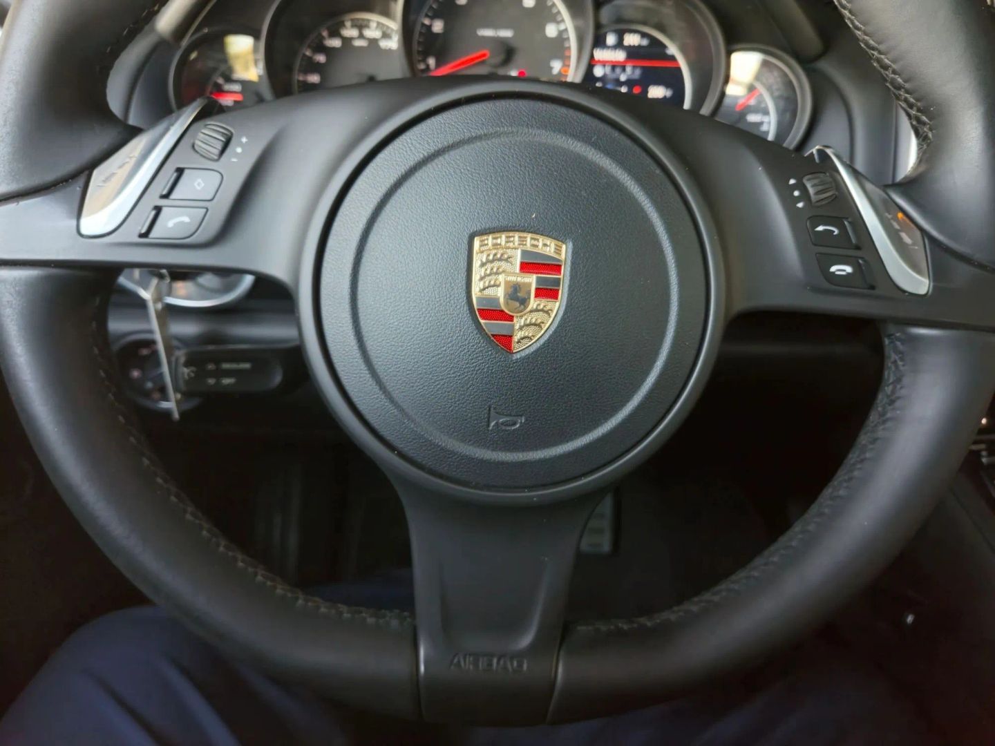 Porsche Cayenne photo 10