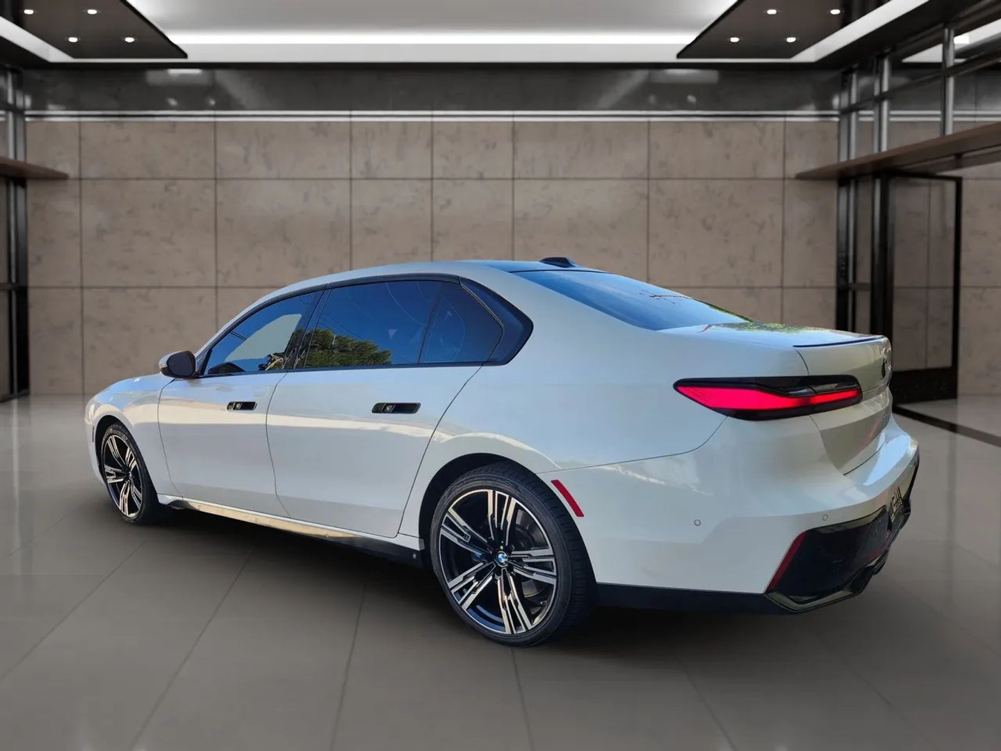 BMW 7 Series photo 6