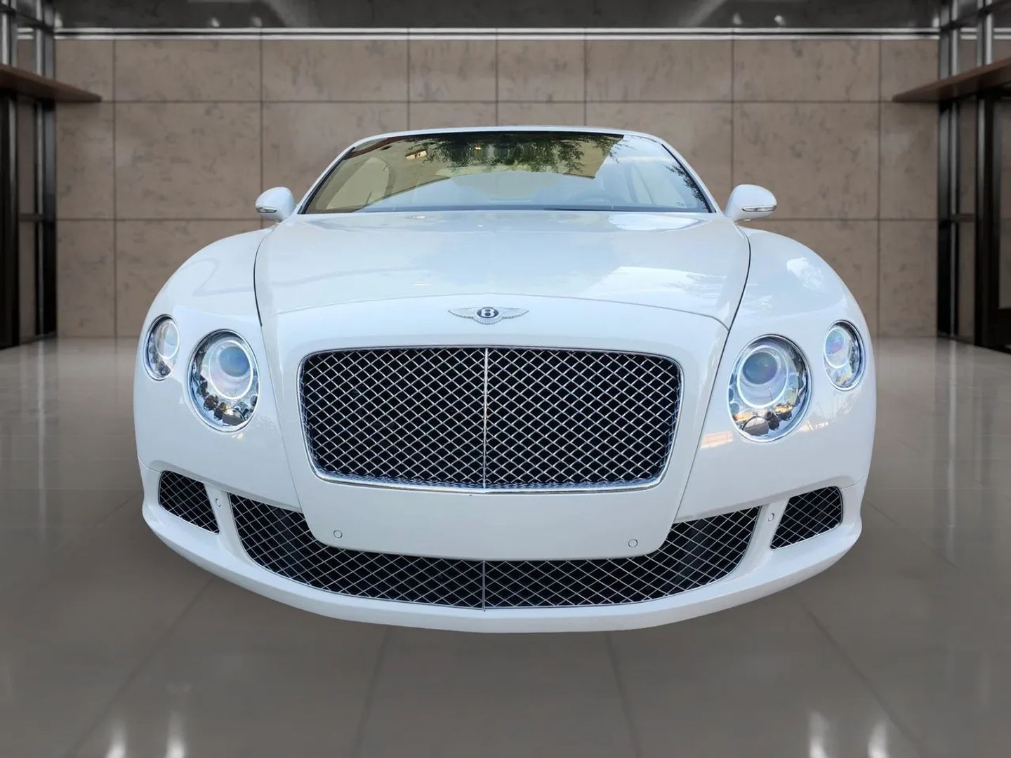 Bentley Continental photo 10
