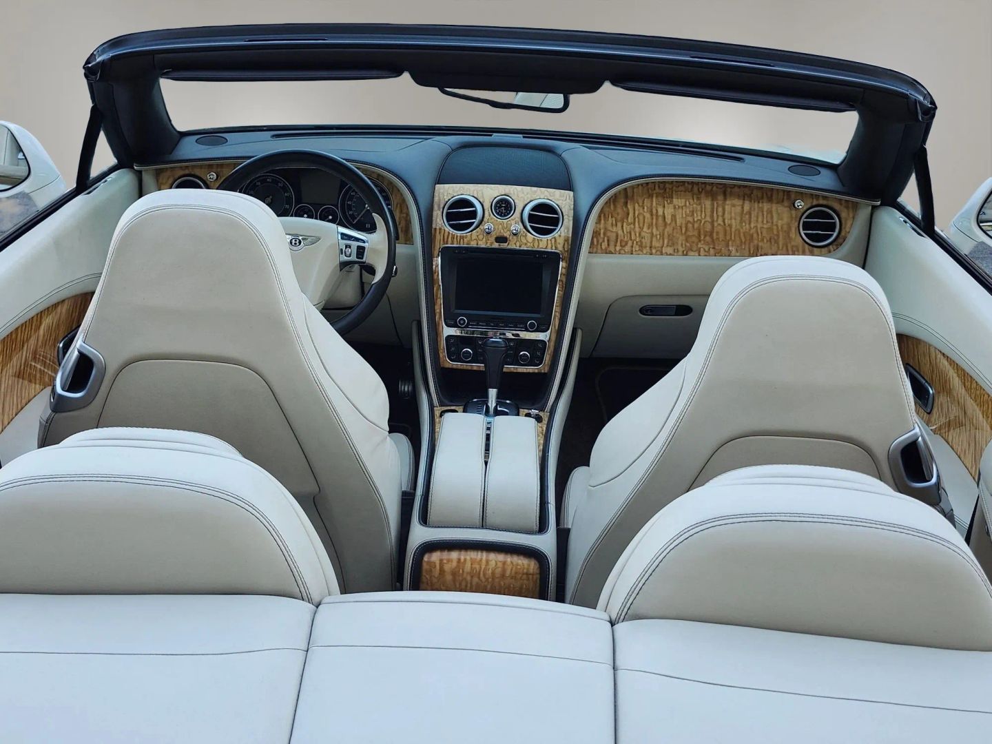 Bentley Continental photo 23