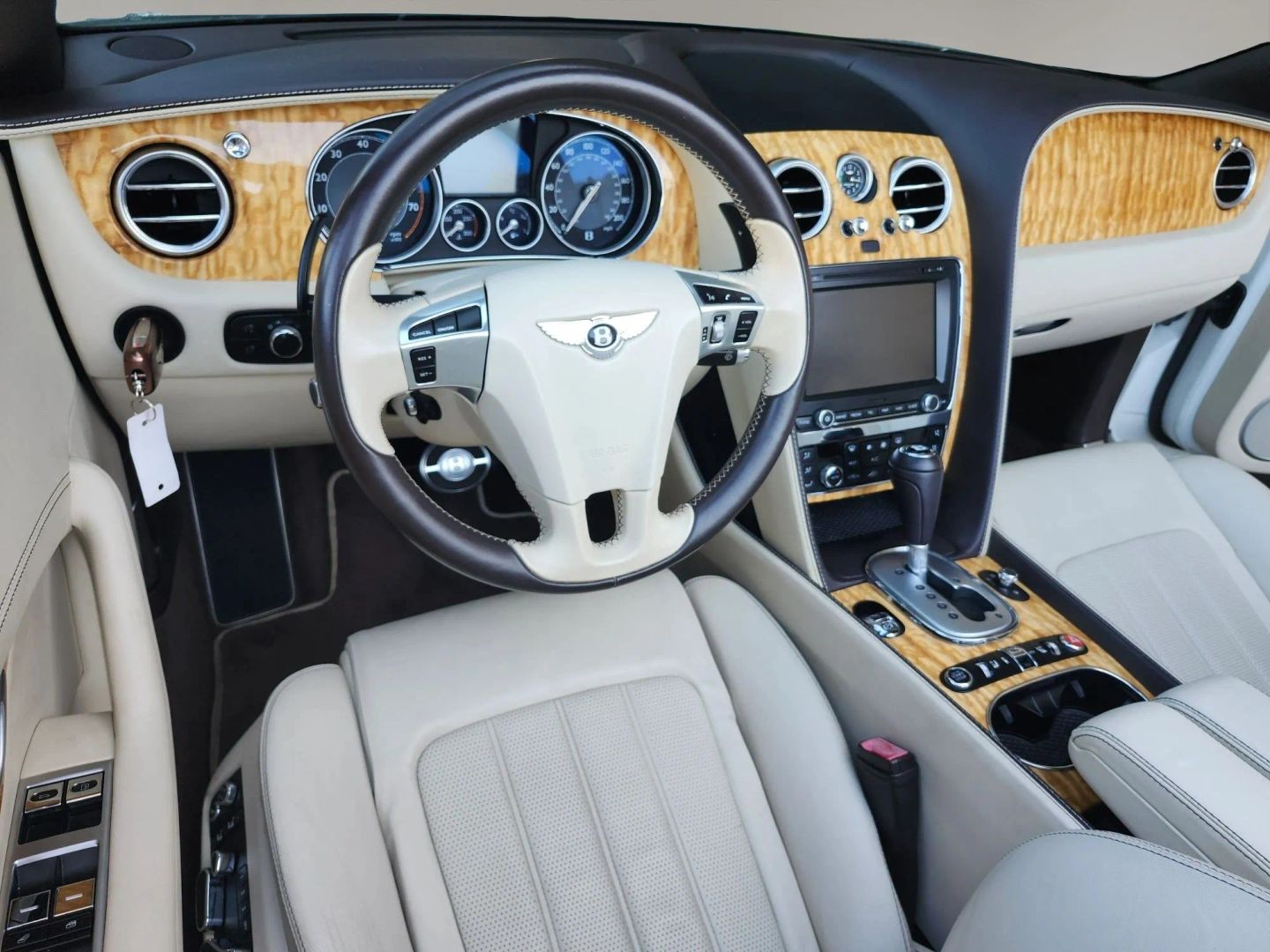 Bentley Continental photo 24