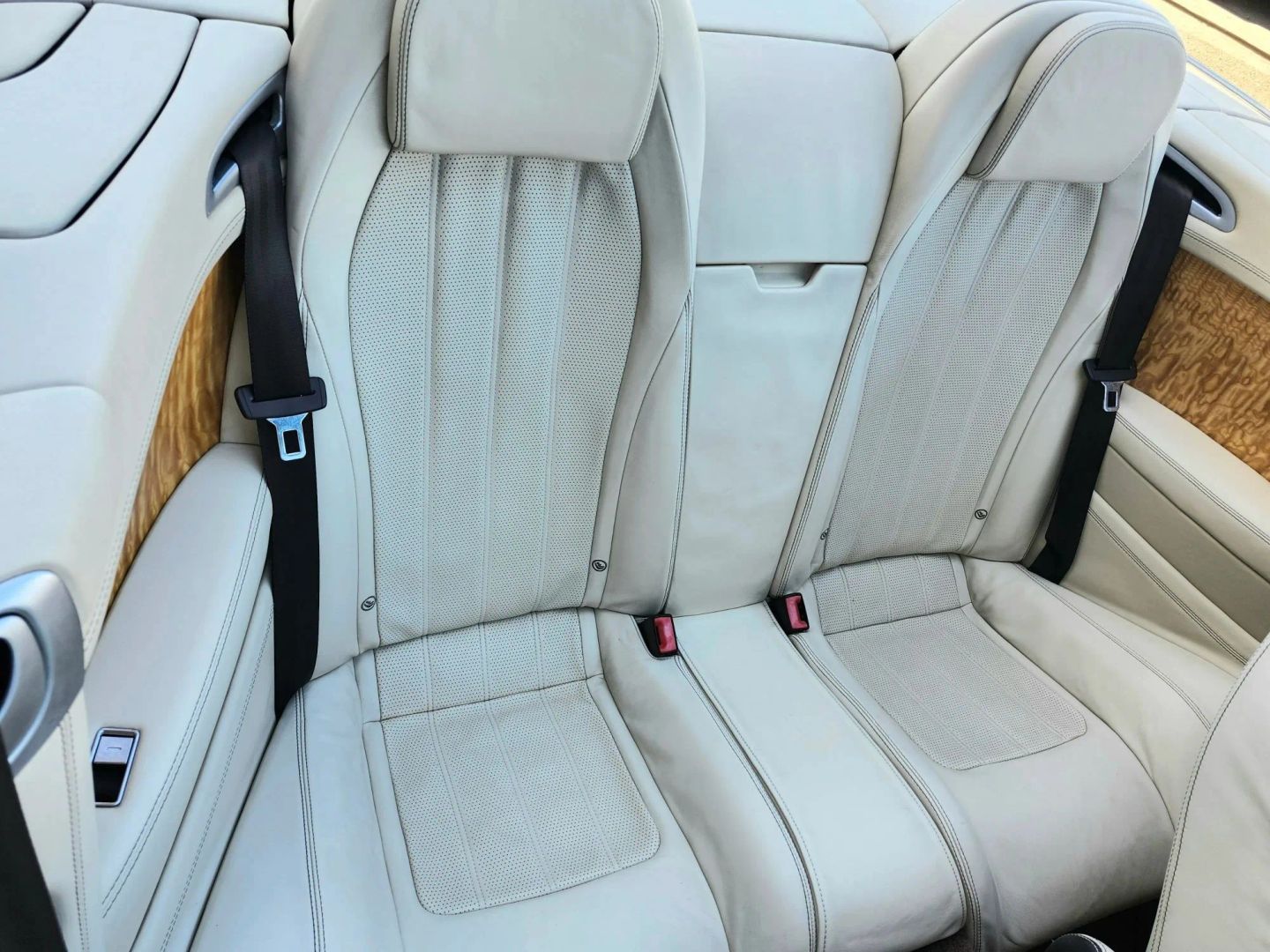 Bentley Continental photo 27