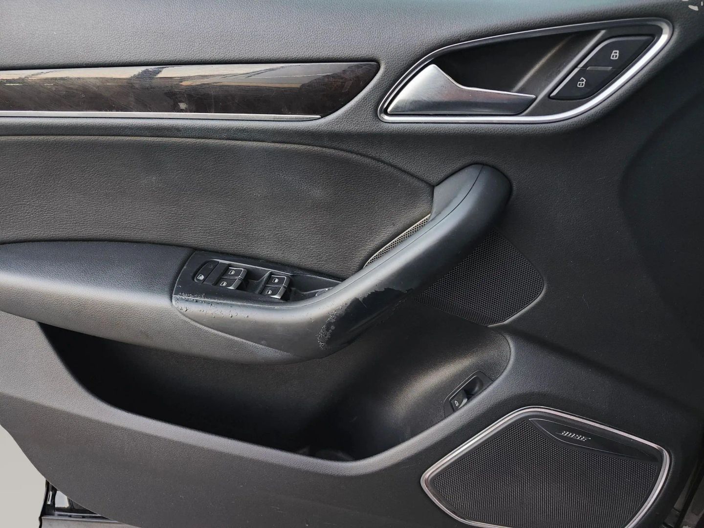 Audi Q3 photo 14