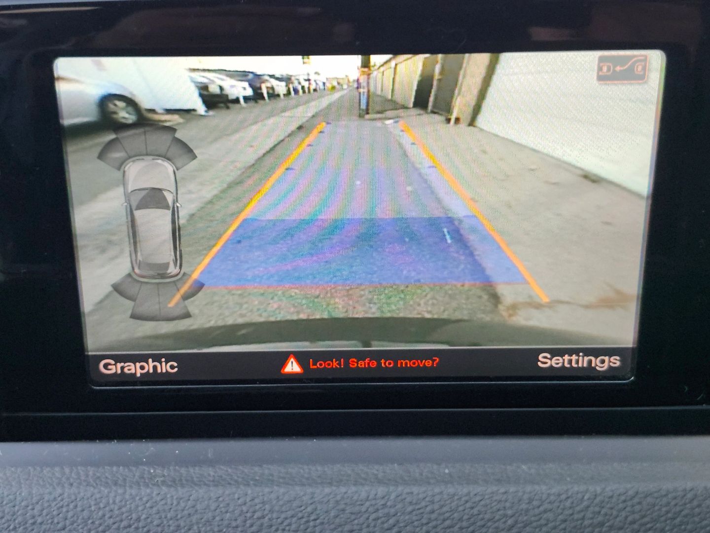 Audi Q3 photo 30