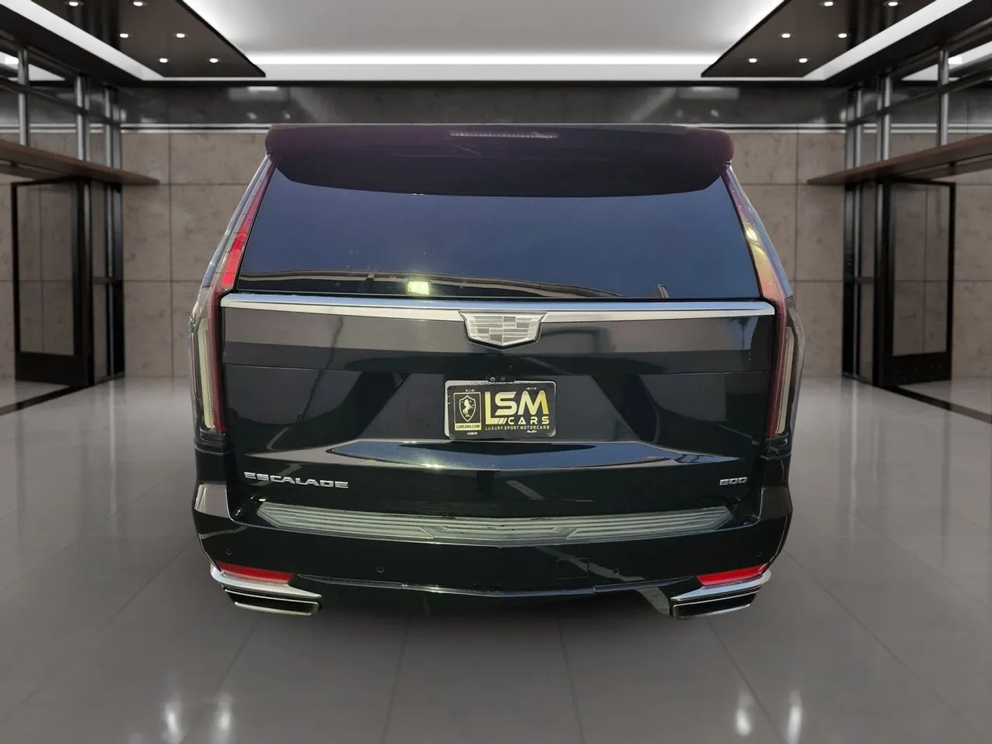 Cadillac Escalade ESV photo 8