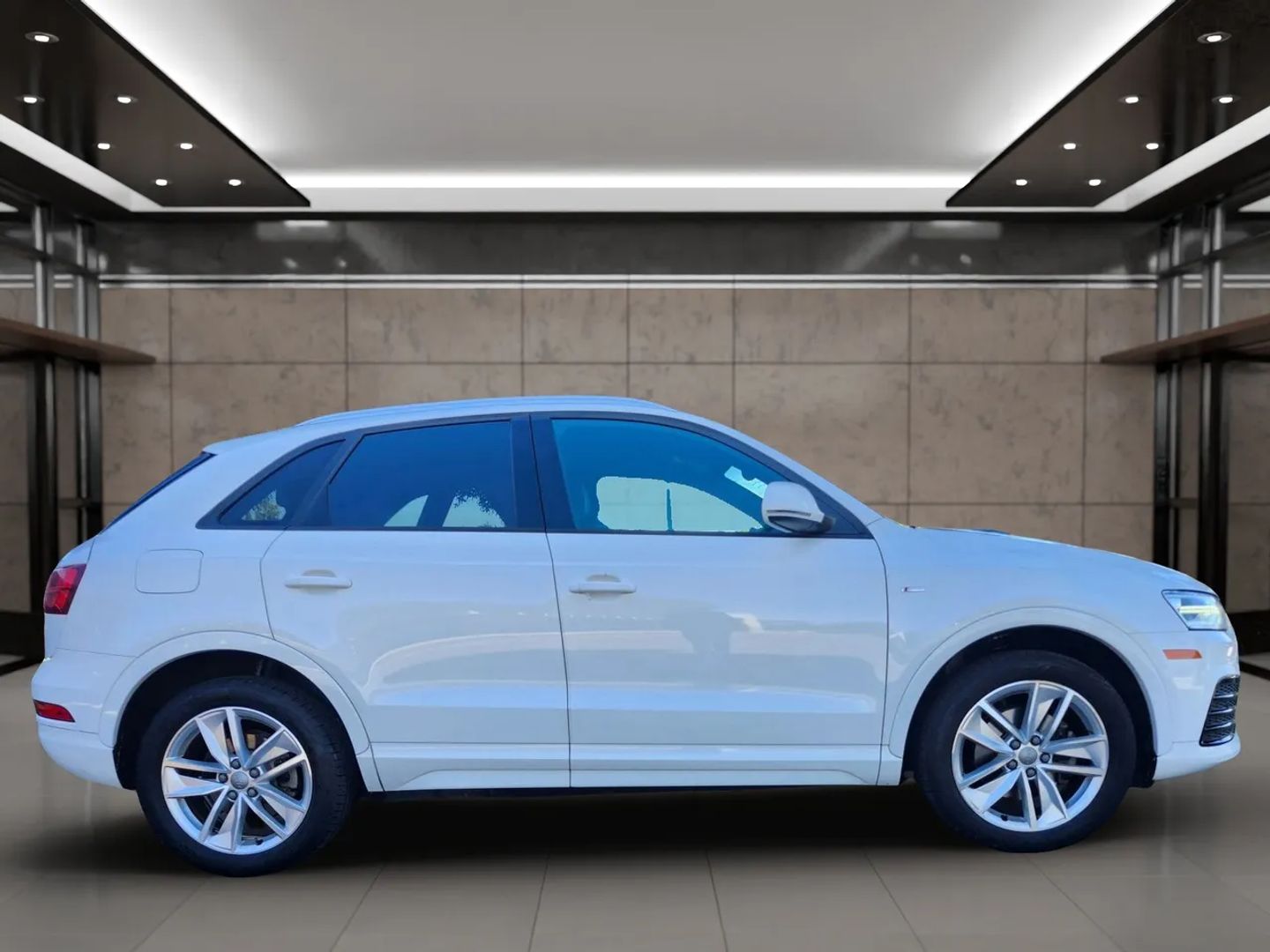 Audi Q3 photo 4
