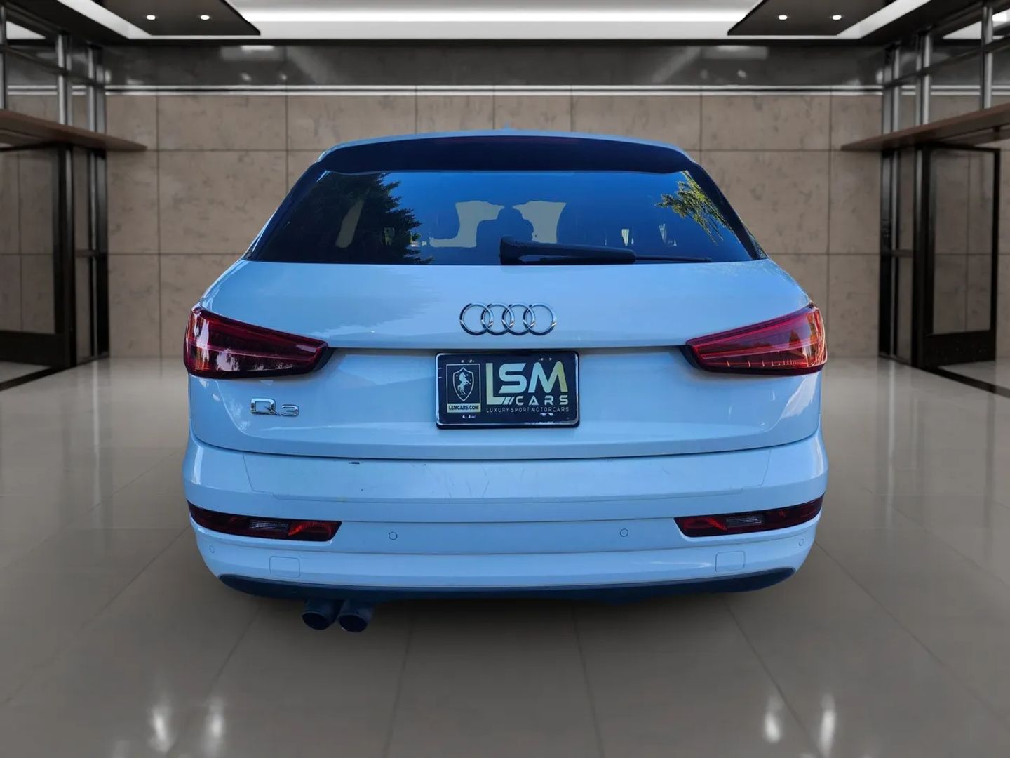Audi Q3 photo 9