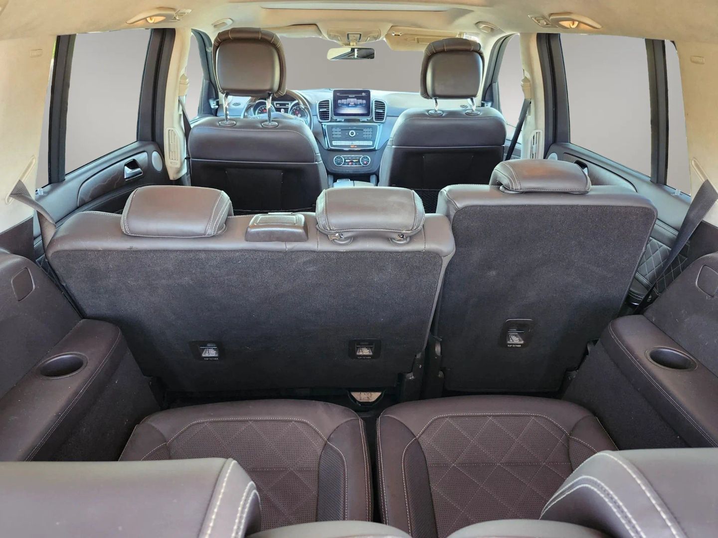 Mercedes-Benz GLS photo 21