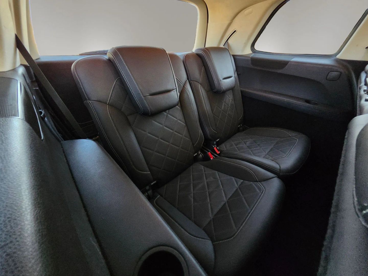 Mercedes-Benz GLS photo 23