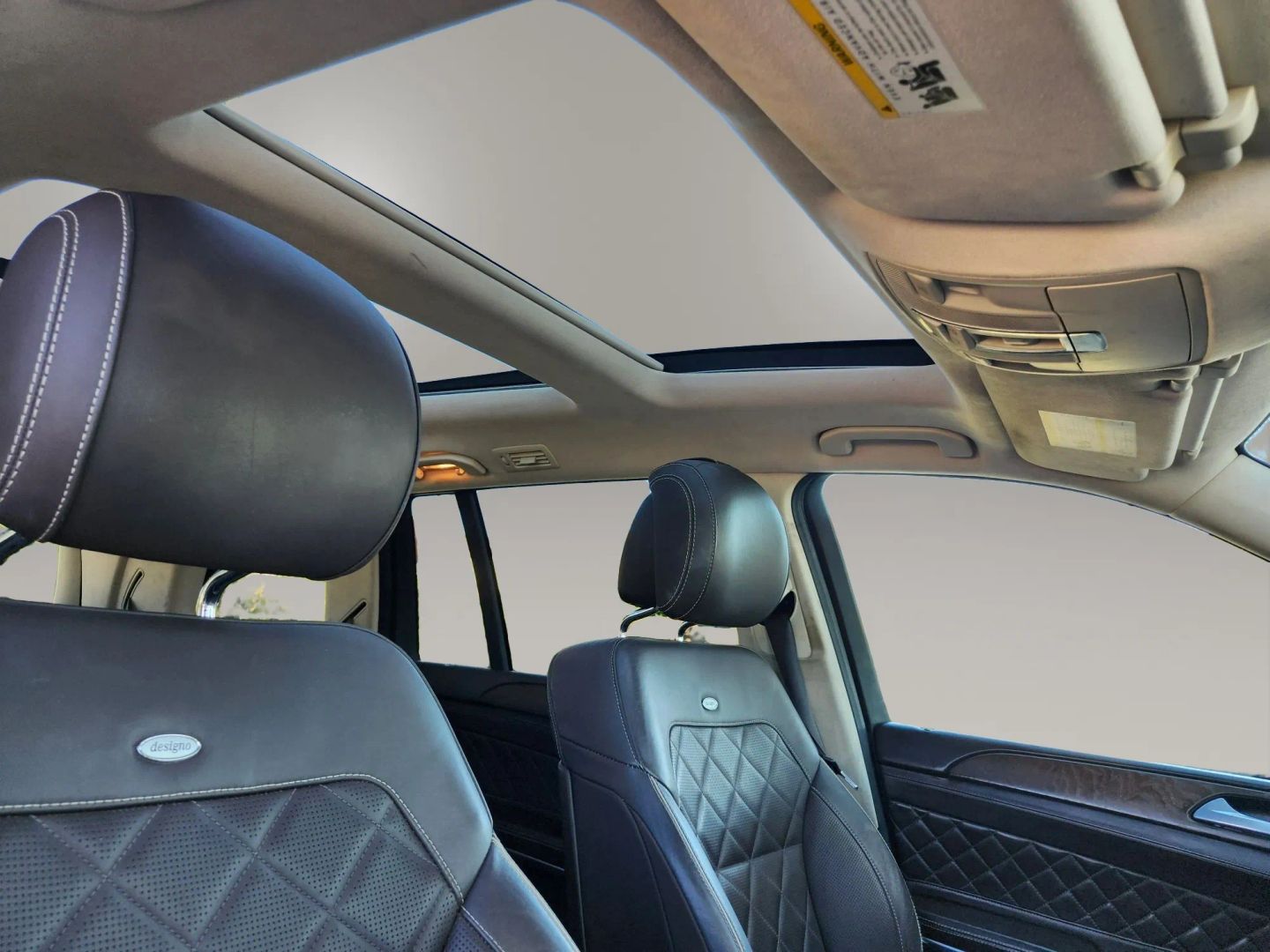 Mercedes-Benz GLS photo 35