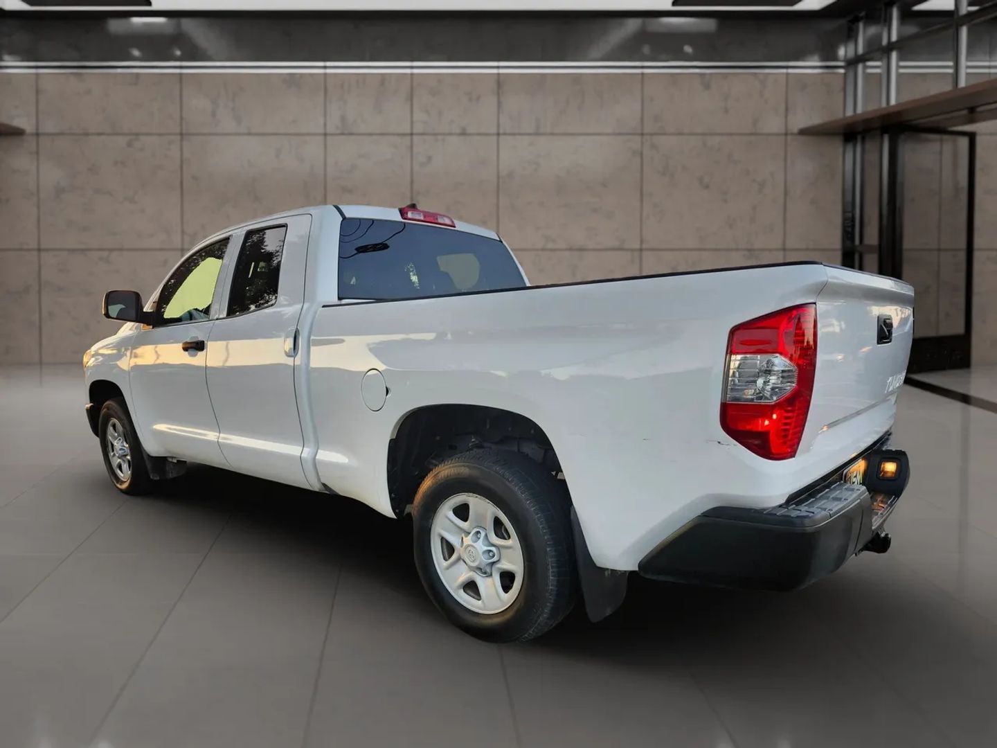 Toyota Tundra photo 5