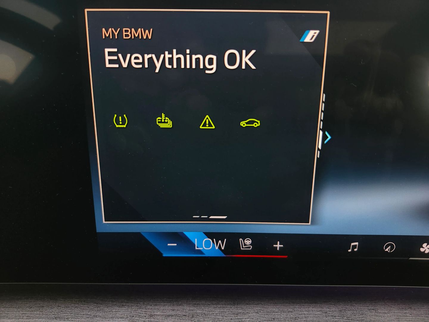 BMW i7 photo 28