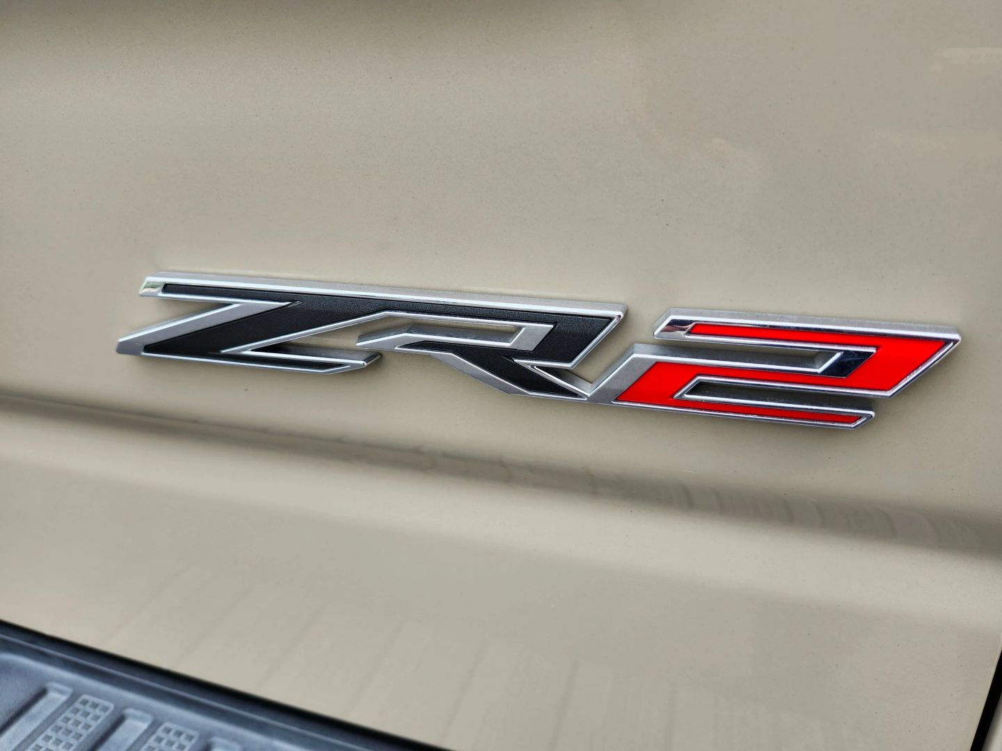 Chevrolet Silverado photo 6