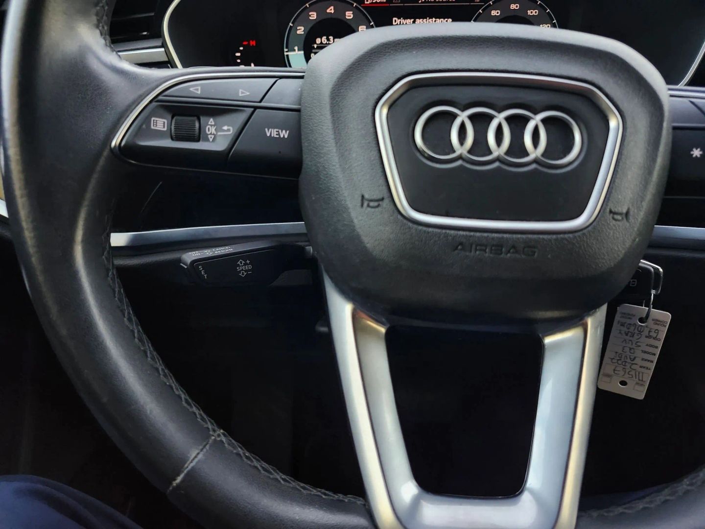 Photo 18 of this Audi Q3