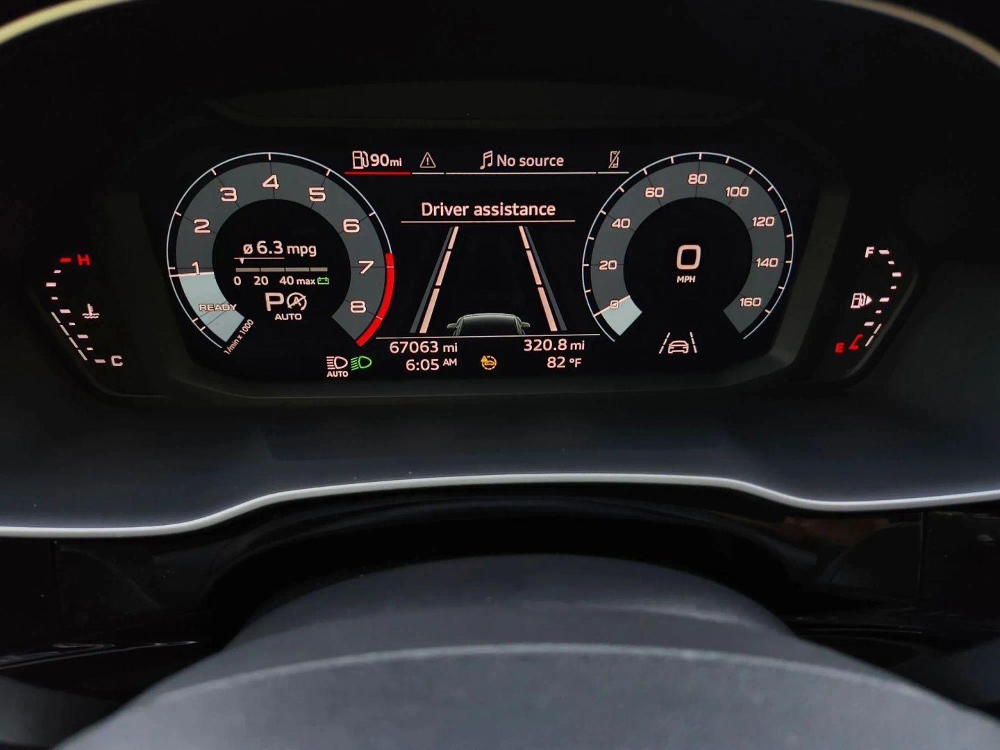 Photo 20 of this Audi Q3