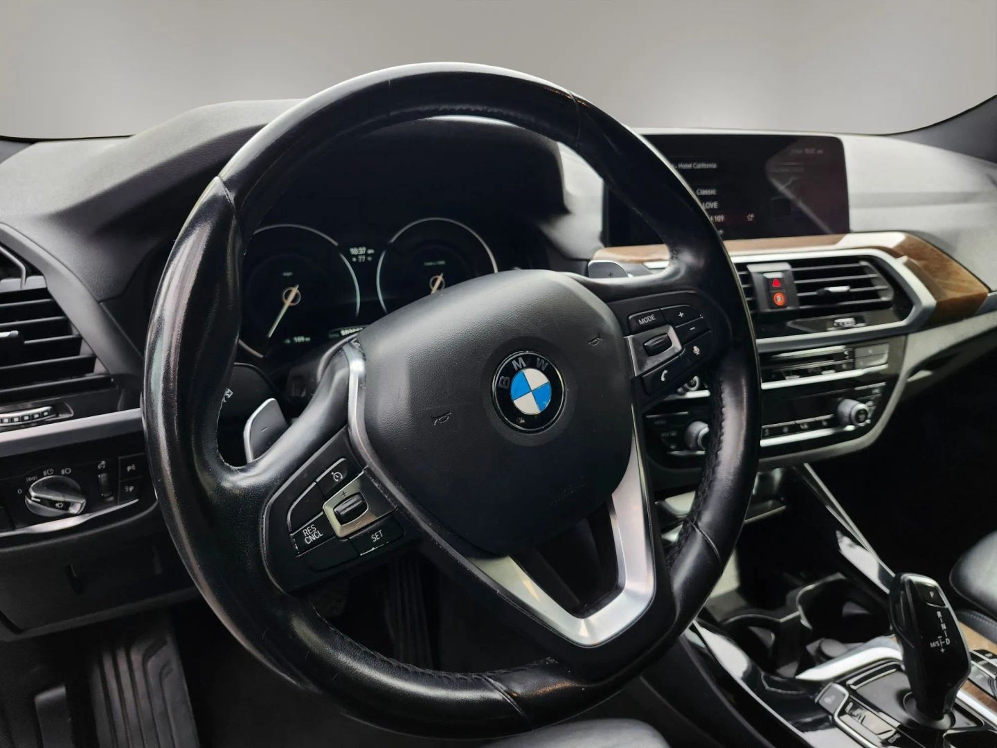 Photo 17 of this BMW X3