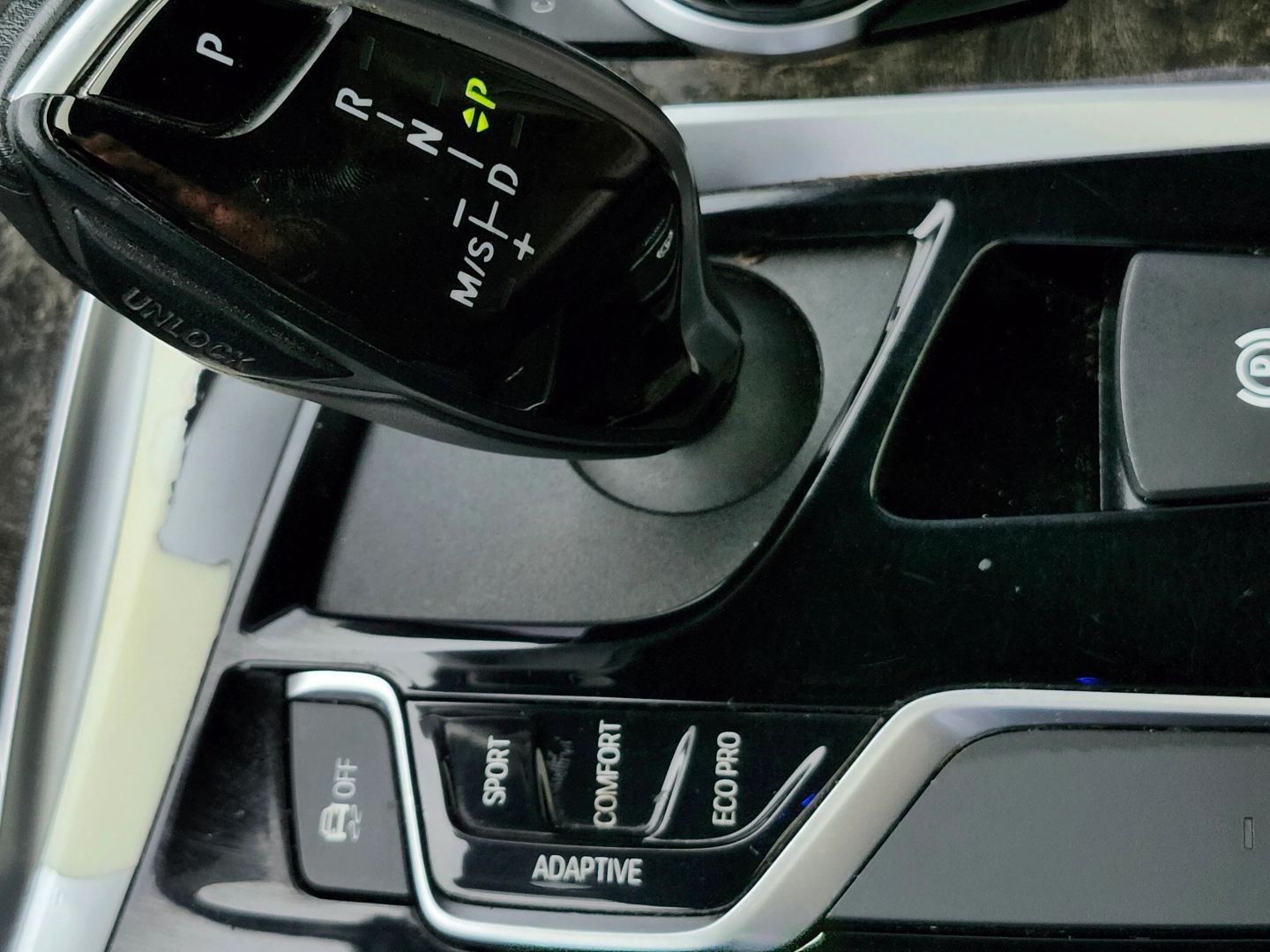 BMW 5 Series photo 27